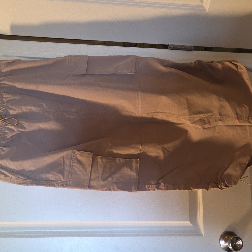 🆕Love Tree Parachute Cargo Maxi Skirt Woman's Juniors Size Medium Pockets Khaki